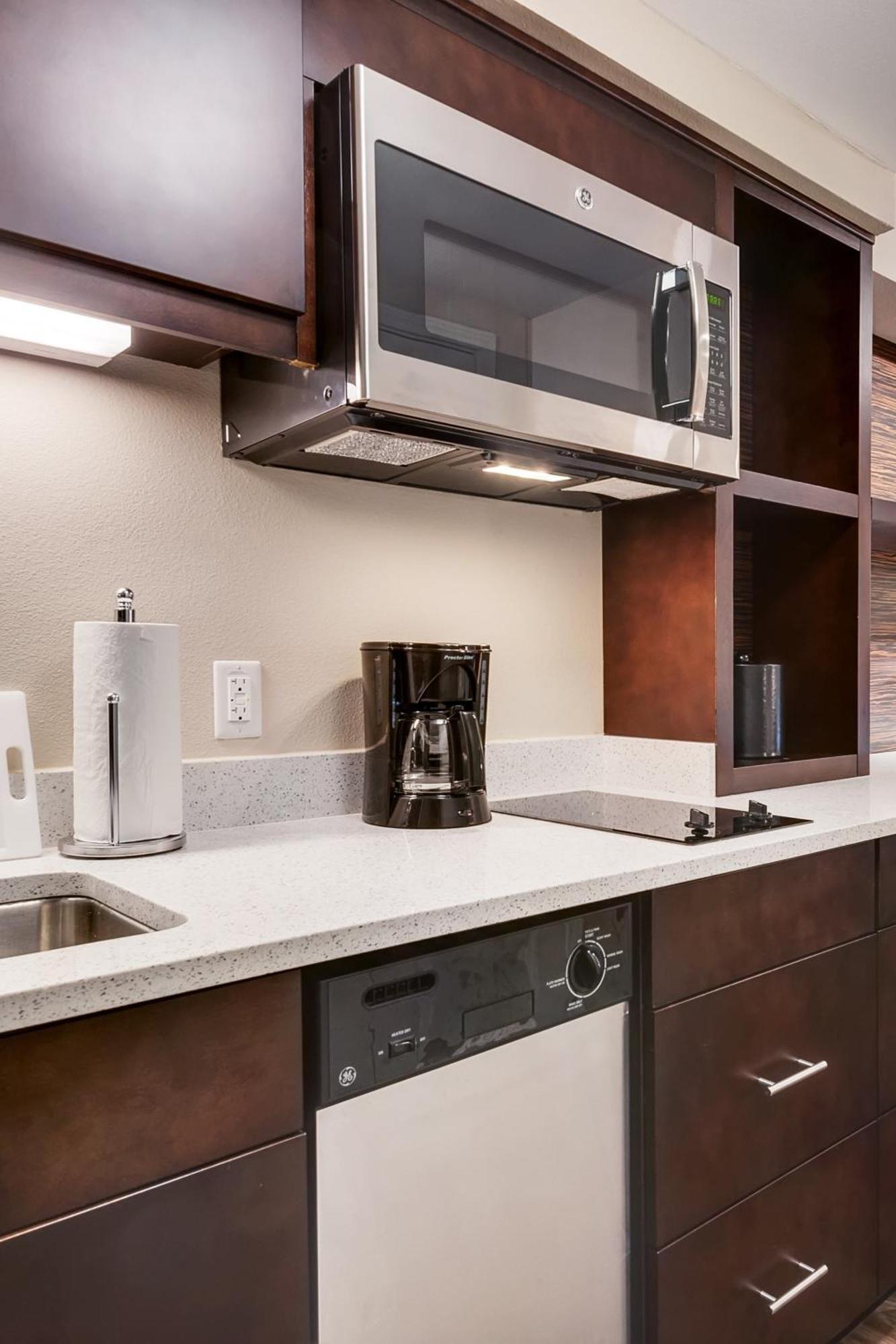 Towneplace Suites By Marriott Houston Baytown Exteriör bild