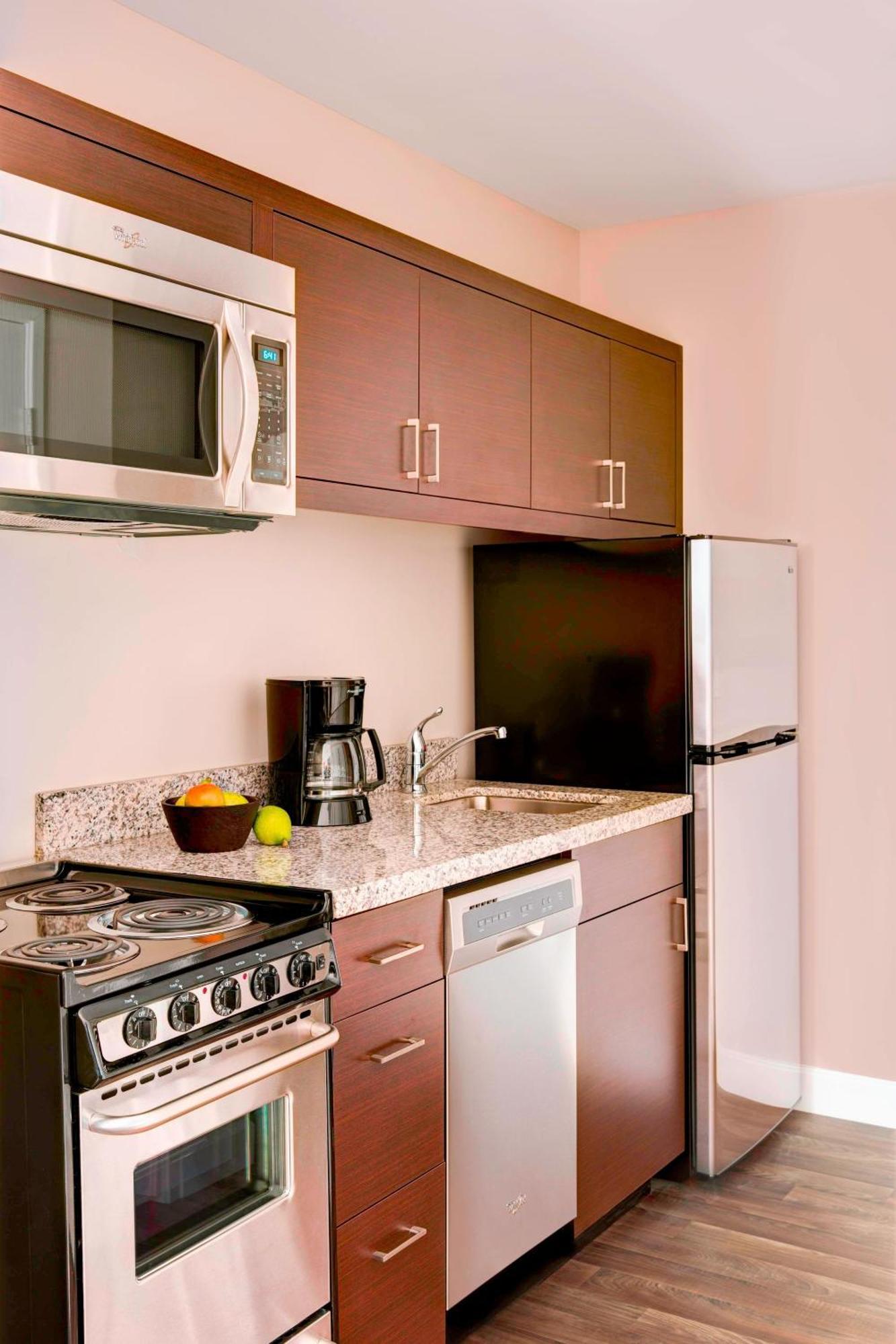Towneplace Suites By Marriott Houston Baytown Exteriör bild
